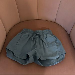 Sweet Honey Relay short, like new, size 5y